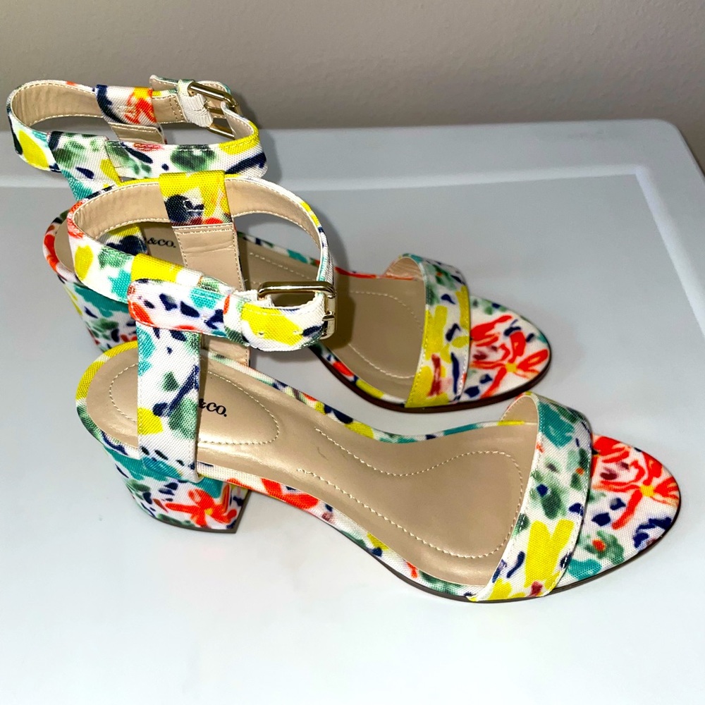NWOT, Style & Co, Size 9 Excellent condition